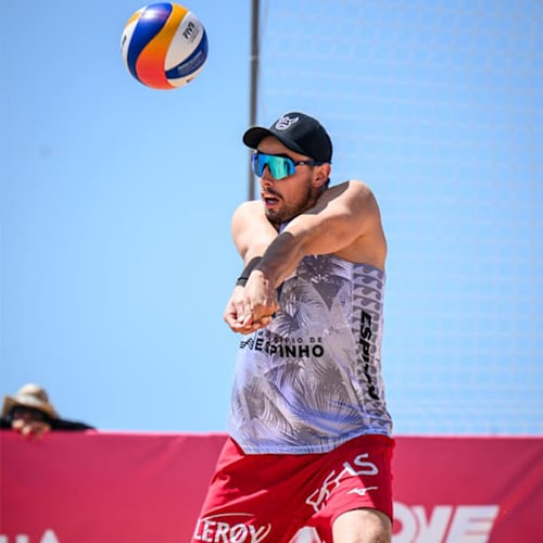 24_web-action-bilde_mathias_fivb